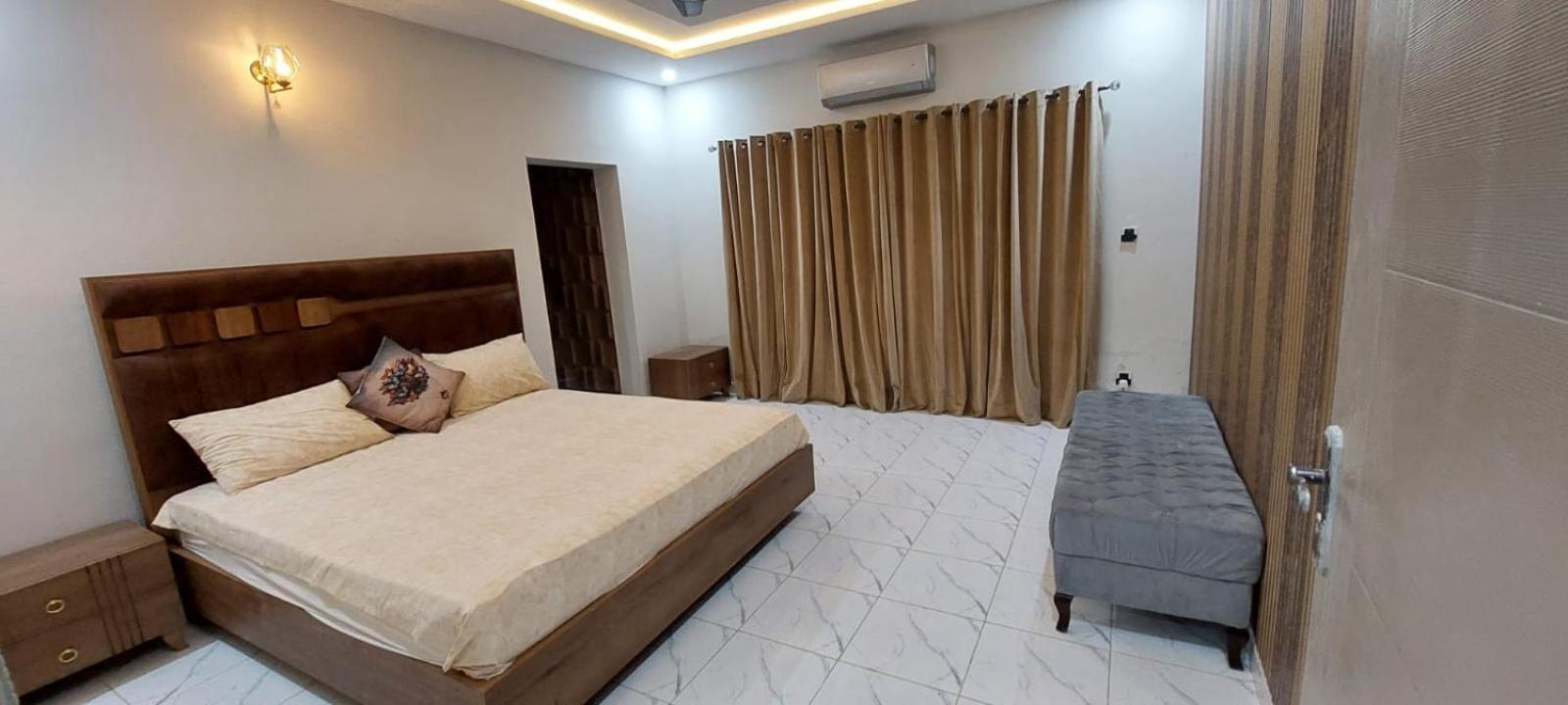 Velvet Vibes Villa Near Islamabad Airport Dhok Sandemar Eksteriør billede